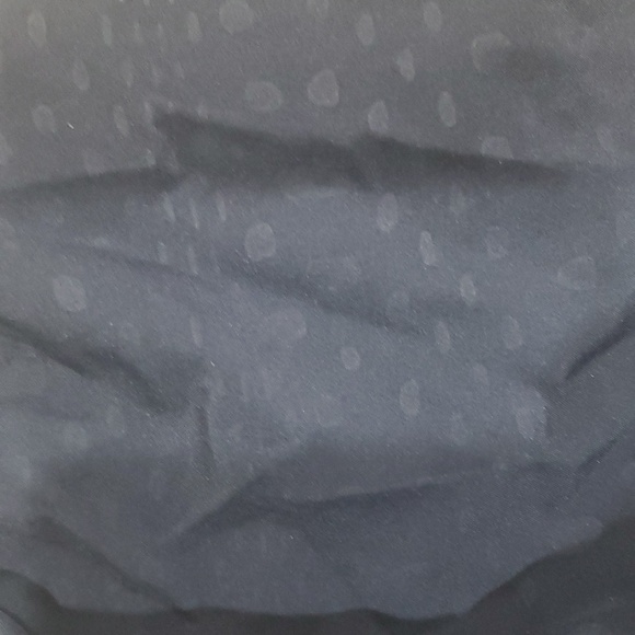 NIKE DRI FIT UNC SHORTS SIZE SMALL - Picture 5 of 6